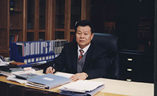 “做企业就像爬山”——访爱体育平台,爱体育(中国)董事长李建华